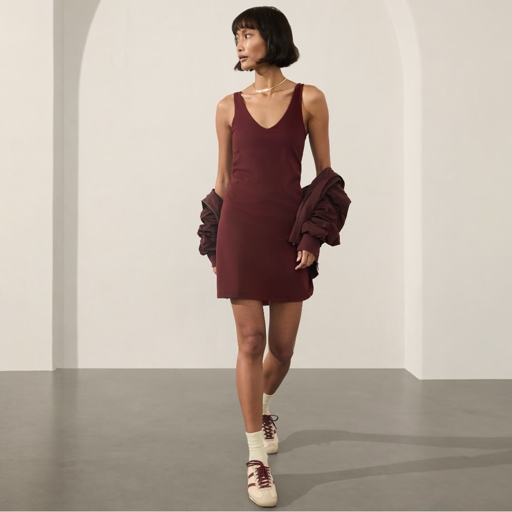 NWT Athleta Transcend Dress - Picture 4 of 8